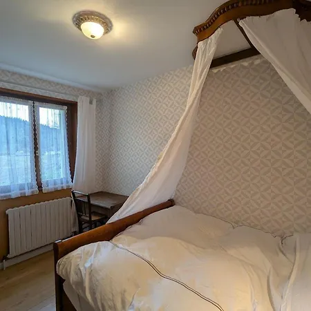 D'hotes Familiales A Vecoux, Nature Et Activites - Fr-1-589-739